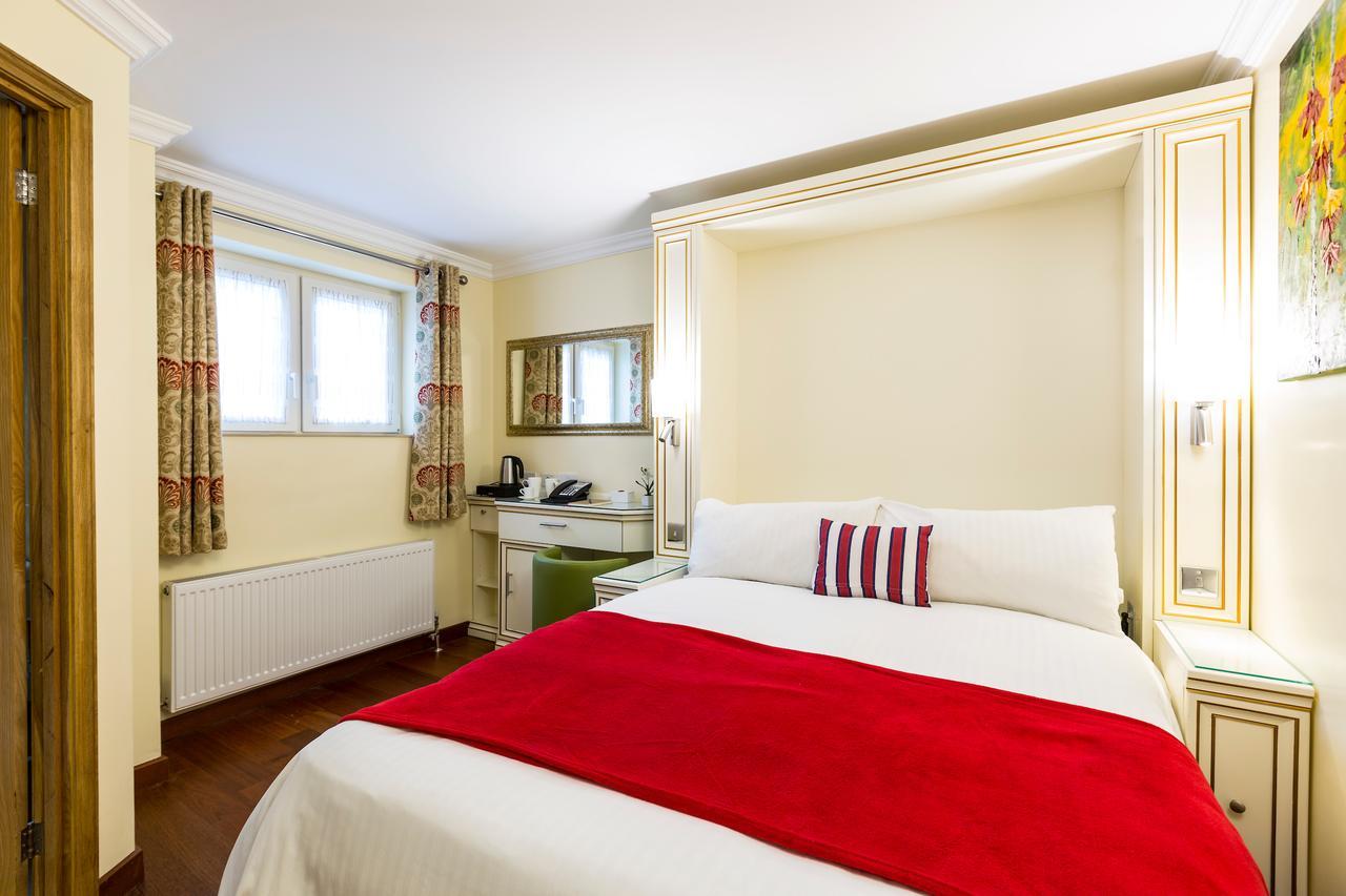 Linton Hotel Luton ภายนอก รูปภาพ